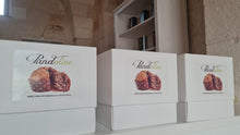 Carica l'immagine nel visualizzatore di Gallery, Pandolive panettone artigianale con olive