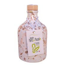 Carica l'immagine nel visualizzatore di Gallery, Orcio in ceramica con olio extra vergine 250 ml